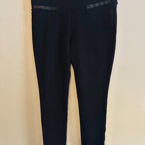 Women's Ci Sono black high waisted leggings (M) & " Gap" white boyfriend shirt S